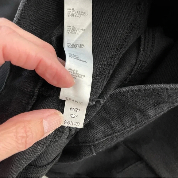 Spanx Ready-to-Wow! Denim Leggings - Picture 10 of 10